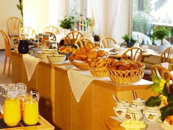 Belvedere - Bio Garni & Suitehotel Am Edersee ! Unser Geschenk Fuer Sie, Auch Gaestecard Grimmheimat!